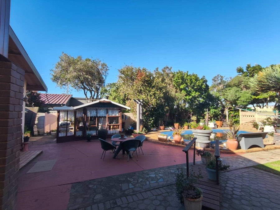 To Let 2 Bedroom Property for Rent in Mossel Bay Central Western Cape